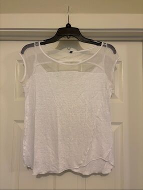 United Colors Of Benetton White Mesh-Detail Cap Sleeve Top